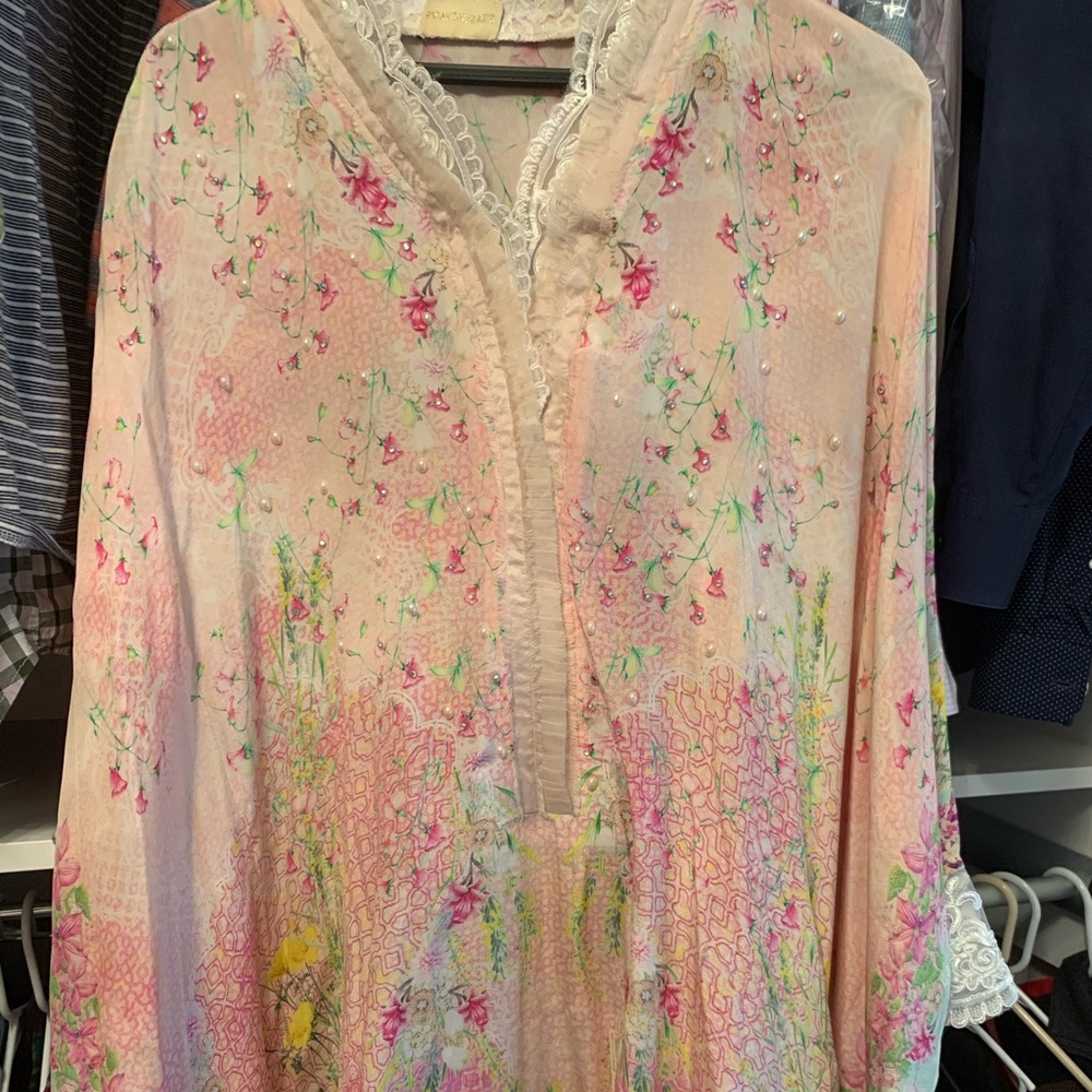 Farah talib aziz tunic